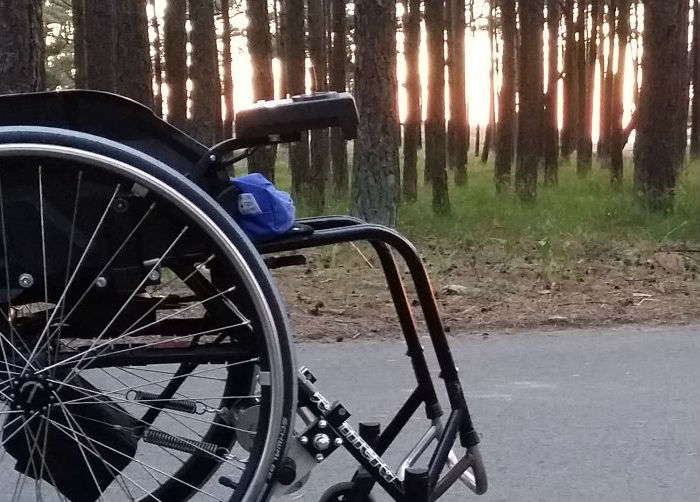 Immagine di una carrozzina elettrica identificativa del pulsante batterie carrozzine per disabili